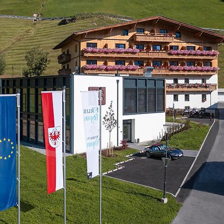 Das Unterrain Lifestyle Hotel Sankt Jakob in Defereggen Zewnętrze zdjęcie